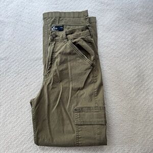 Hollister | Ultra High Rise Dad Pants Utility Cargo Green W24S